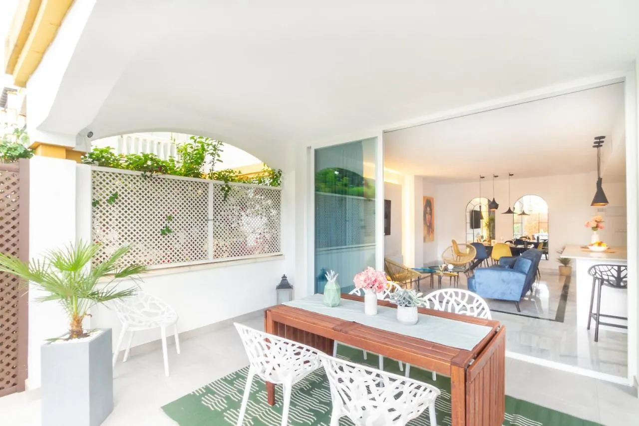 Banús Suite Dama de Noche Apartment Marbella